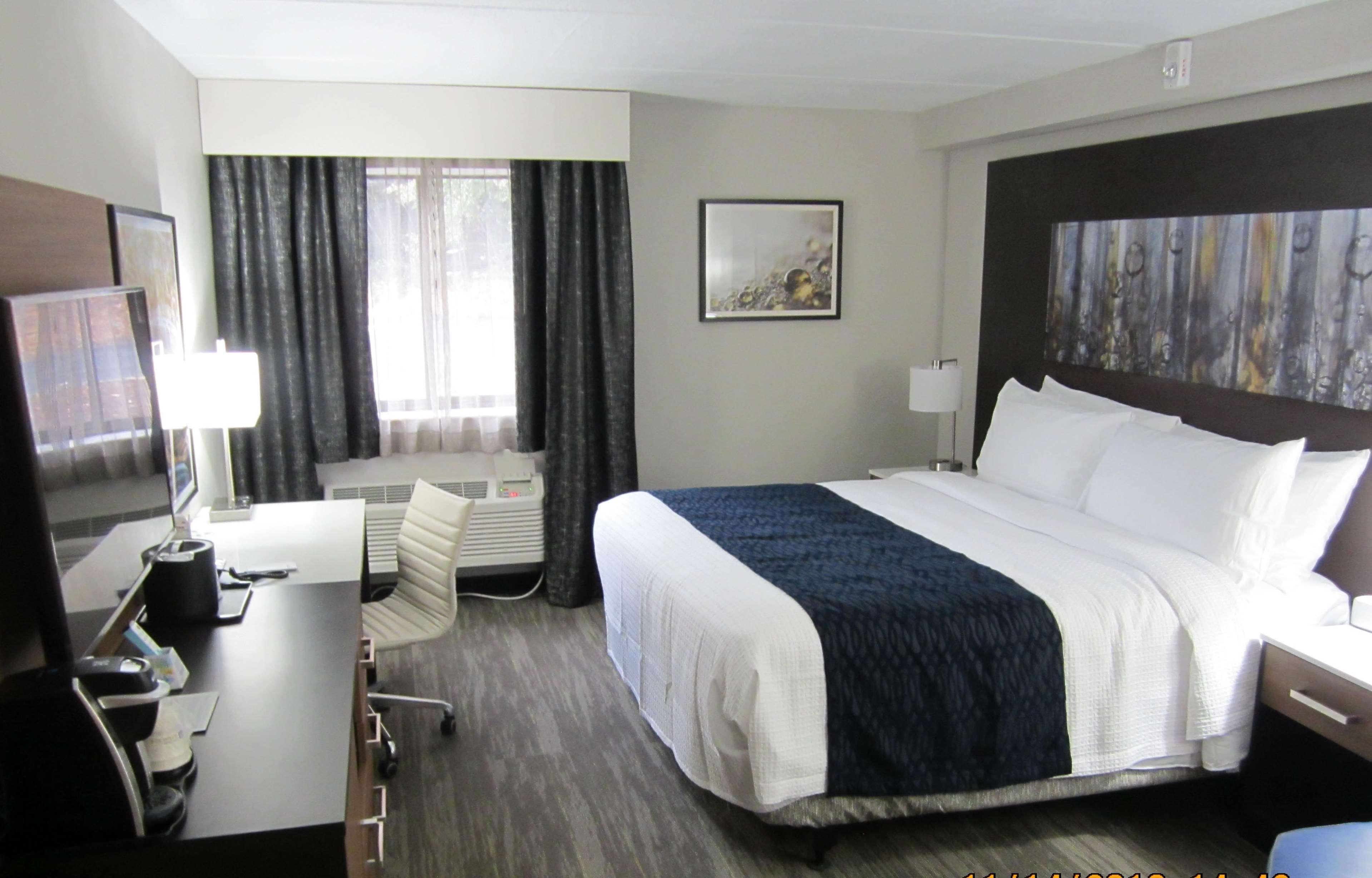 Best Western Atlanta-Marietta Ballpark Hotel Waterford Екстериор снимка