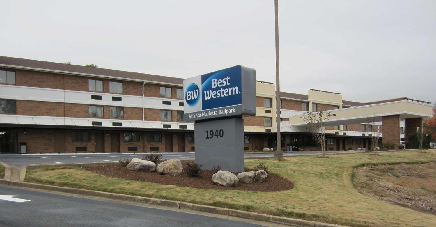 Best Western Atlanta-Marietta Ballpark Hotel Waterford Екстериор снимка